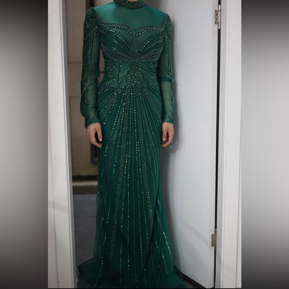 Beaded Evening Dresses, multiple colors - Picture 16 of 17